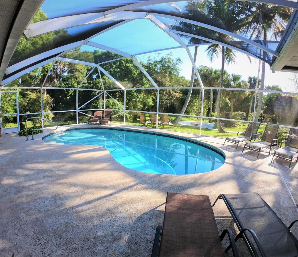 Jupiter Waterfalls - Newly Updated - Tiki Hut, Fire Pit, Kitchen, Pool Heater And More ภายนอก รูปภาพ